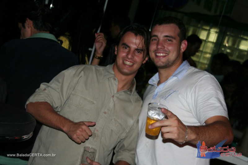 Balada: Fotos de sexta na Plataforma do Chopp em Cidade do Automvel - DF