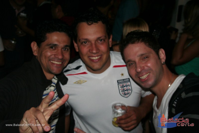 Balada: Fotos de sexta na Plataforma do Chopp em Cidade do Automvel - DF