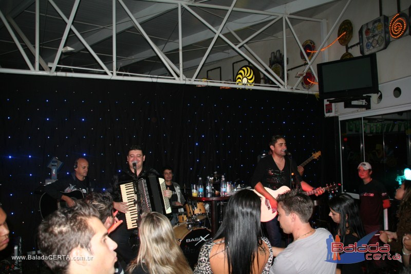 Balada: Fotos de sexta na Plataforma do Chopp em Cidade do Automvel - DF