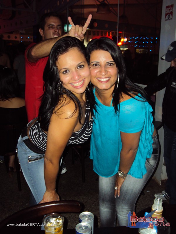 Balada: Fotos de sexta na Plataforma do Chopp em Cidade do Automvel - DF