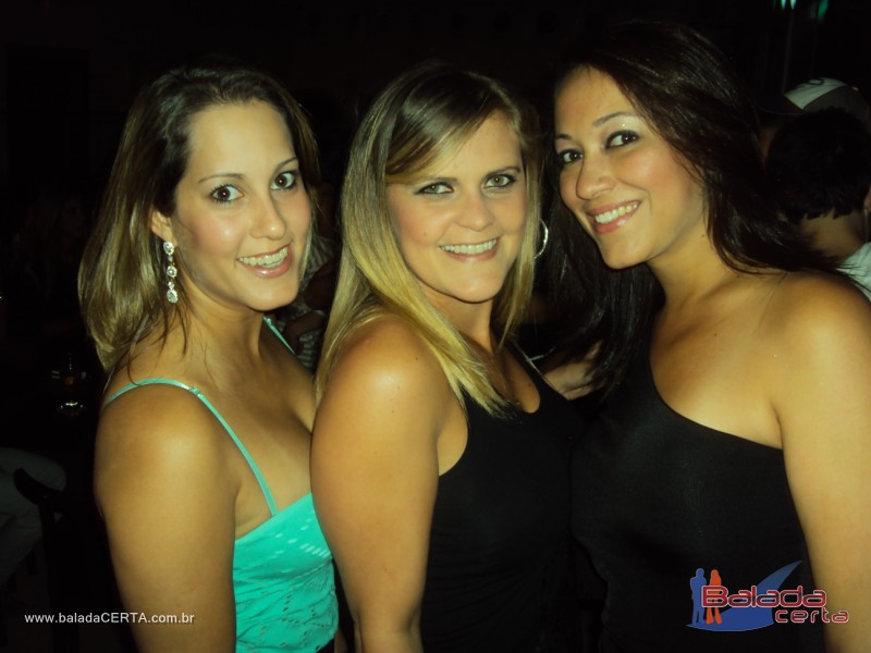 Balada: Fotos de sexta na Plataforma do Chopp em Cidade do Automvel - DF