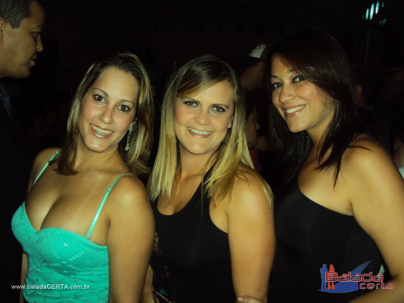 Balada: Fotos de sexta na Plataforma do Chopp em Cidade do Automvel - DF