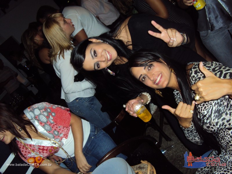 Balada: Fotos de sexta na Plataforma do Chopp em Cidade do Automvel - DF