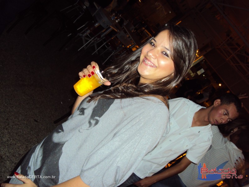 Balada: Fotos de Sexta na Plataforma do Choop na Cidade do Automovel - DF