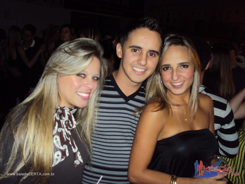 Balada: Fotos de Sexta na Plataforma do Choop na Cidade do Automovel - DF