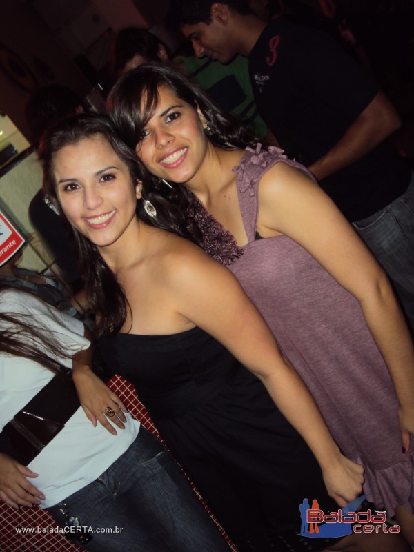 Balada: Fotos de Sexta na Plataforma do Choop na Cidade do Automovel - DF