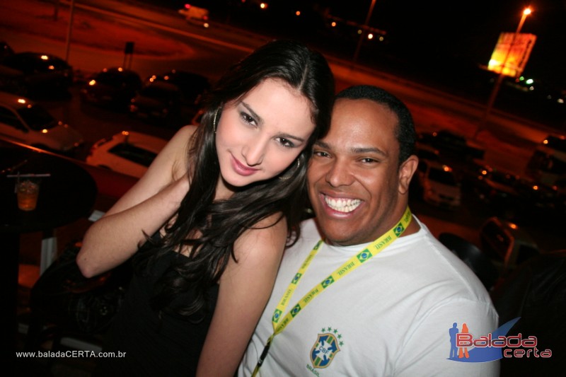 Balada: Fotos de Sexta na Plataforma do Choop na Cidade do Automovel - DF