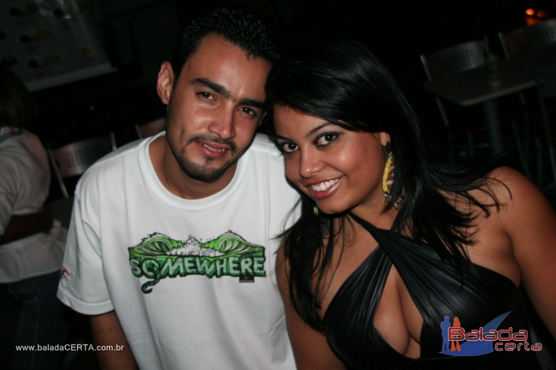 Balada: Fotos de Sexta na Plataforma do Choop na Cidade do Automovel - DF