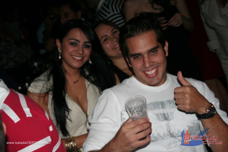 Balada: Fotos de Sexta na Plataforma do Choop na Cidade do Automovel - DF