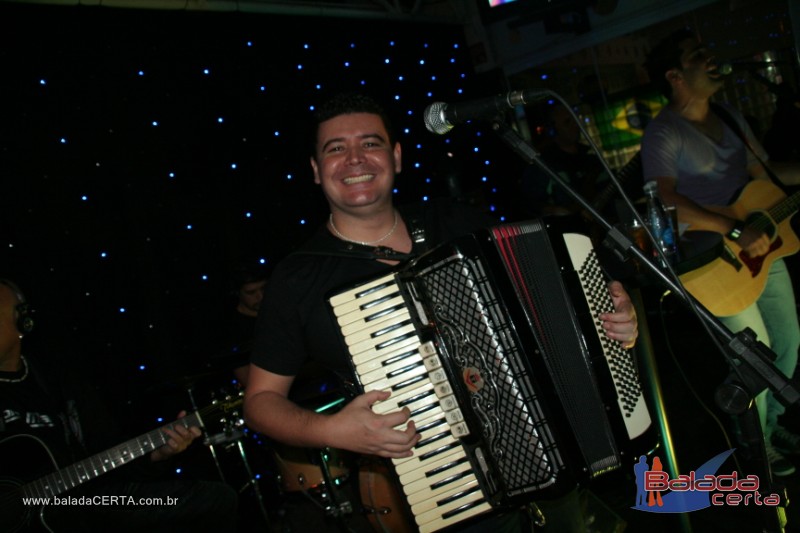 Balada: Fotos de Sexta na Plataforma do Choop na Cidade do Automovel - DF