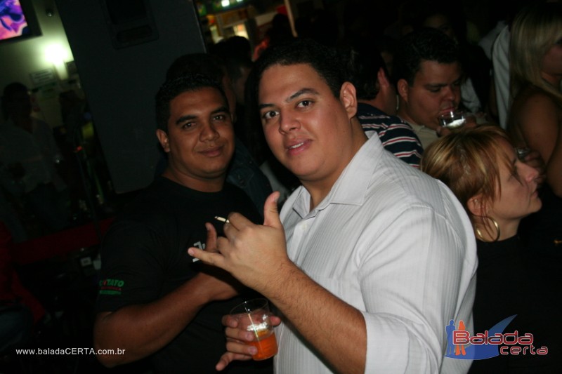 Balada: Fotos de Sexta na Plataforma do Choop na Cidade do Automovel - DF