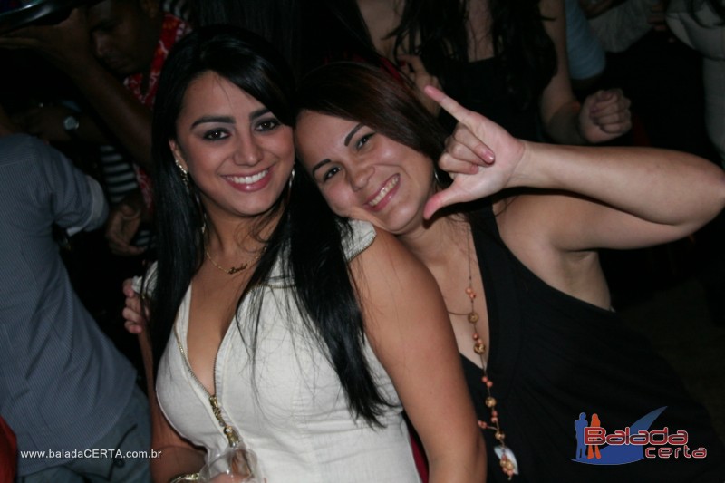 Balada: Fotos de Sexta na Plataforma do Choop na Cidade do Automovel - DF