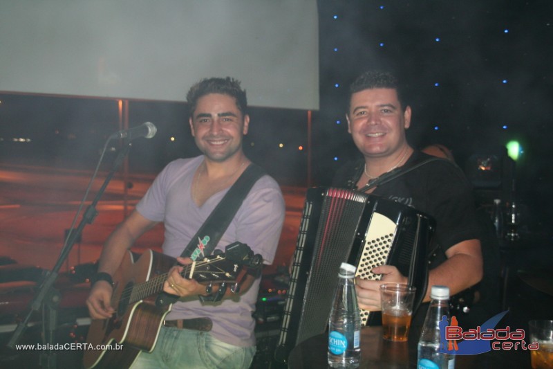 Balada: Fotos de Sexta na Plataforma do Choop na Cidade do Automovel - DF