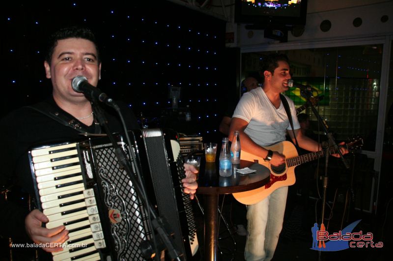 Balada: Fotos de Sexta na Plataforma do Choop na Cidade do Automovel - DF