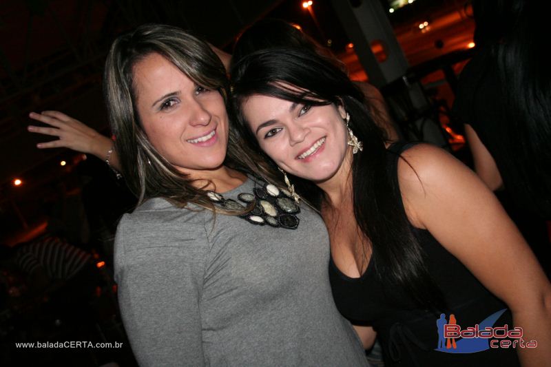 Balada: Fotos de Sexta na Plataforma do Choop na Cidade do Automovel - DF