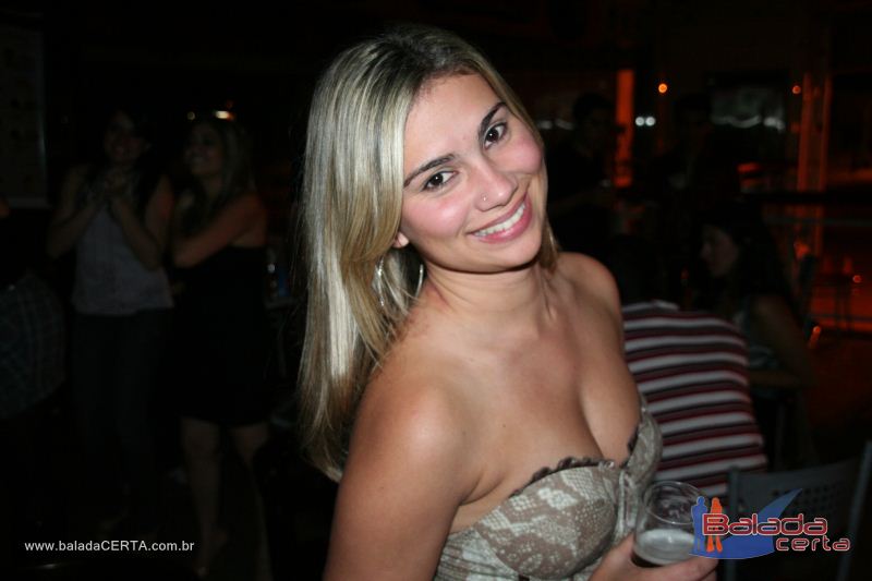 Balada: Fotos de Sexta na Plataforma do Choop na Cidade do Automovel - DF