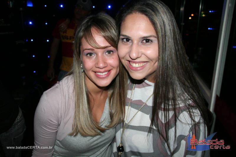 Balada: Fotos de Sexta na Plataforma do Choop na Cidade do Automovel - DF