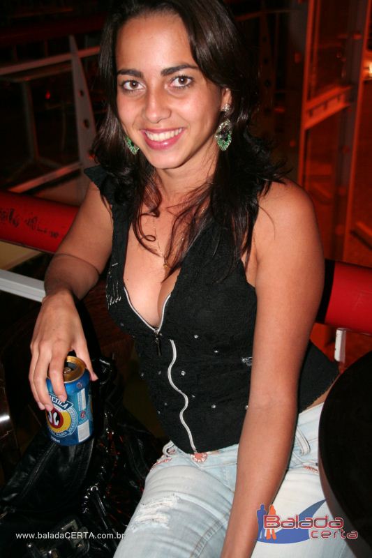 Balada: Fotos de Sexta na Plataforma do Choop na Cidade do Automovel - DF