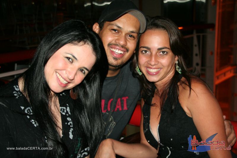 Balada: Fotos de Sexta na Plataforma do Choop na Cidade do Automovel - DF