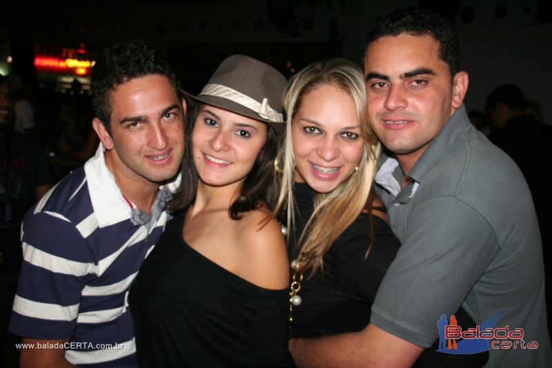 Balada: Fotos de Sexta na Plataforma do Choop na Cidade do Automovel - DF