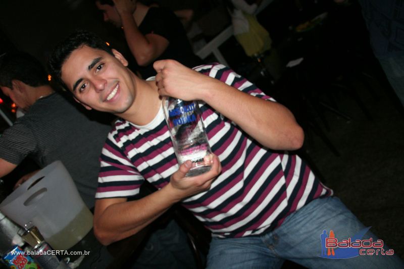Balada: Fotos de Sexta na Plataforma do Choop na Cidade do Automovel - DF