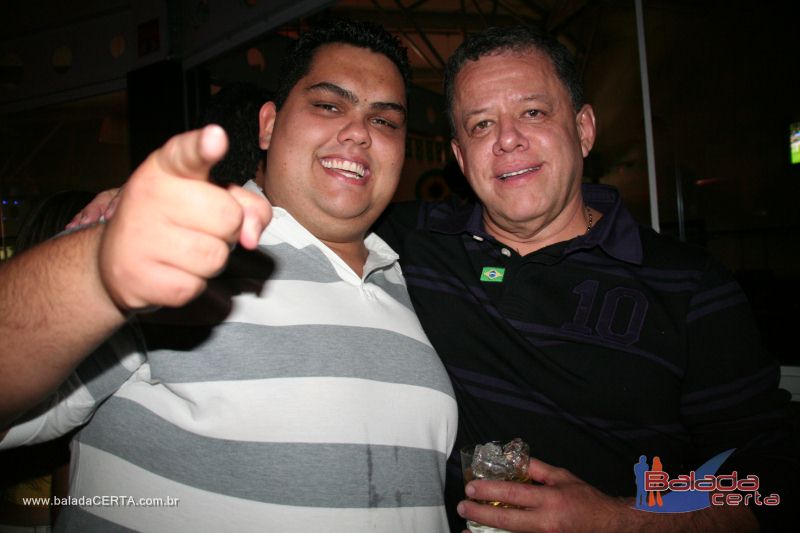 Balada: Fotos de Sexta na Plataforma do Choop na Cidade do Automovel - DF