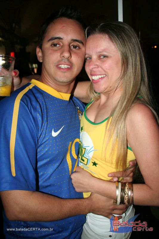 Balada: Fotos de Sexta na Plataforma do Choop na Cidade do Automovel - DF