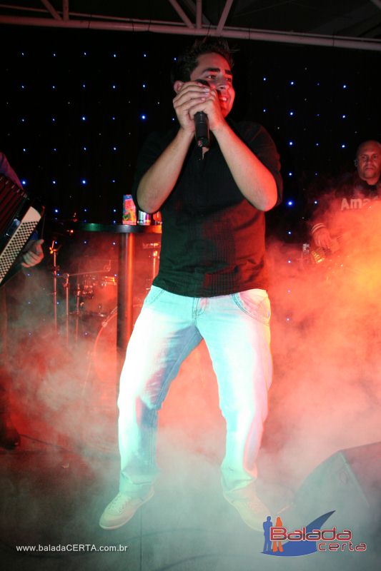 Balada: Fotos de Sexta na Plataforma do Choop na Cidade do Automovel - DF