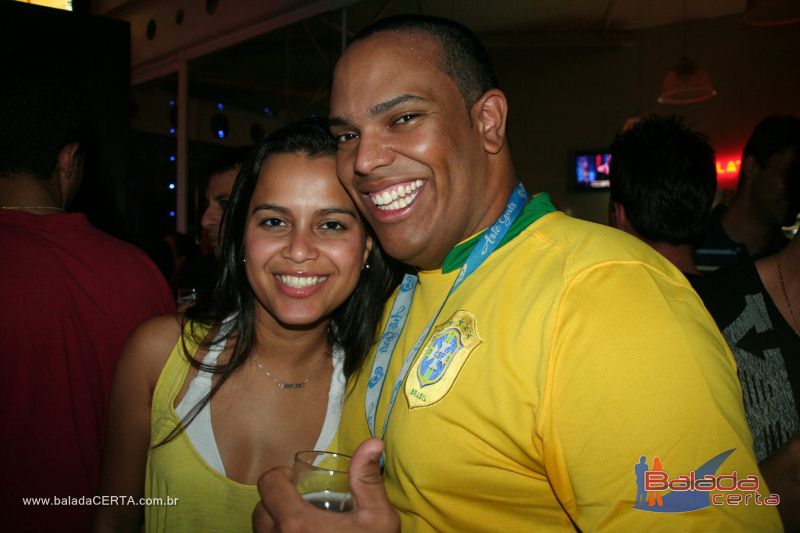 Balada: Fotos de Sexta na Plataforma do Choop na Cidade do Automovel - DF