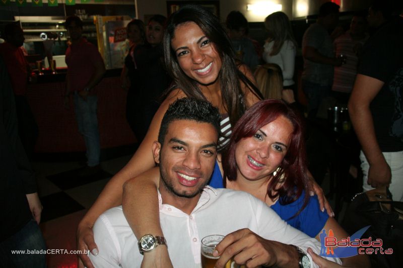 Balada: Fotos de Sexta na Plataforma do Choop na Cidade do Automovel - DF