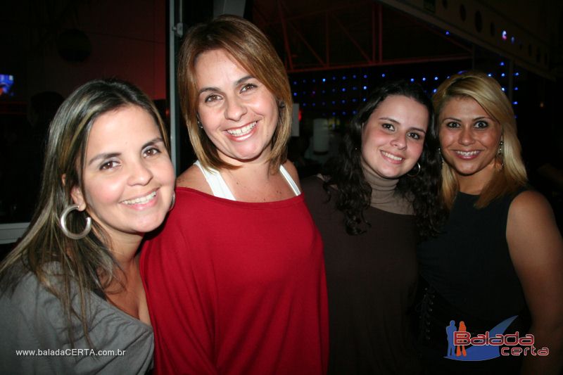 Balada: Fotos de Sexta na Plataforma do Choop na Cidade do Automovel - DF