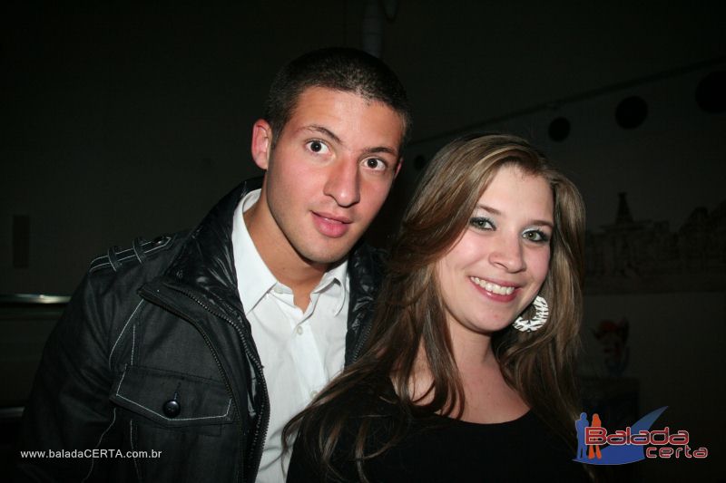 Balada: Fotos de Sexta na Plataforma do Choop na Cidade do Automovel - DF