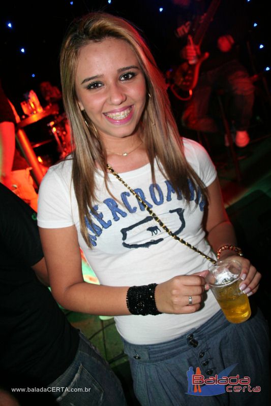 Balada: Fotos de Sexta na Plataforma do Choop na Cidade do Automovel - DF