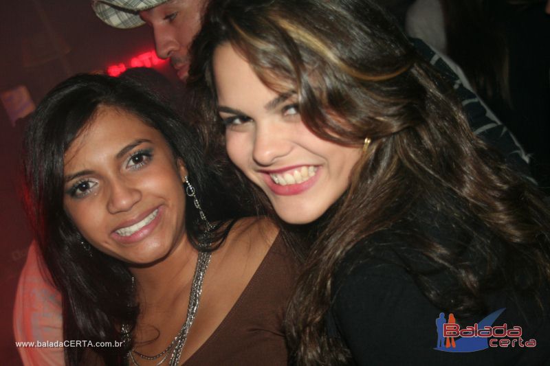 Balada: Fotos de Sexta na Plataforma do Choop na Cidade do Automovel - DF