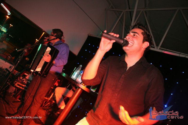 Balada: Fotos de Sexta na Plataforma do Choop na Cidade do Automovel - DF