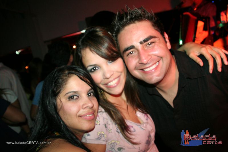 Balada: Fotos de Sexta na Plataforma do Choop na Cidade do Automovel - DF