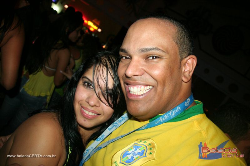 Balada: Fotos de Sexta na Plataforma do Choop na Cidade do Automovel - DF