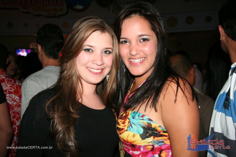 Balada: Fotos de Sexta na Plataforma do Choop na Cidade do Automovel - DF