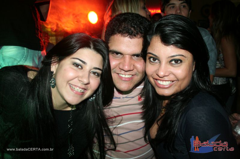 Balada: Fotos de Sexta na Plataforma do Choop na Cidade do Automovel - DF