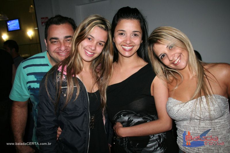 Balada: Fotos de domingo na 1 Galinhada Sertaneja na Plataforma do Choop - DF