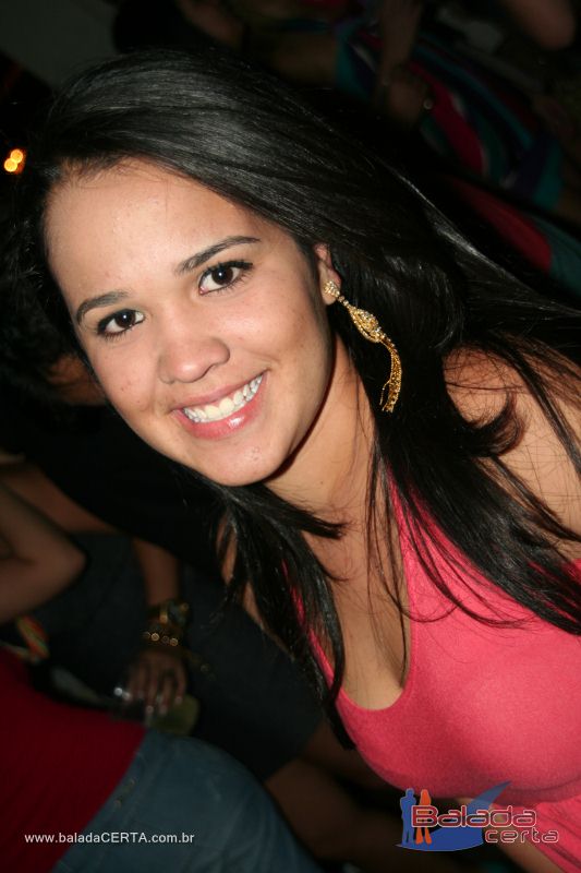 Balada: Fotos de domingo na 1 Galinhada Sertaneja na Plataforma do Choop - DF