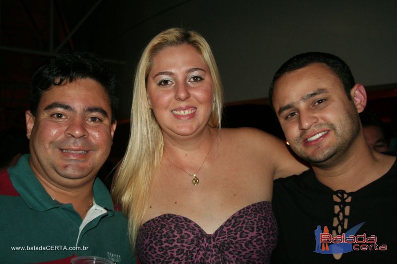 Balada: Fotos de domingo na 1 Galinhada Sertaneja na Plataforma do Choop - DF