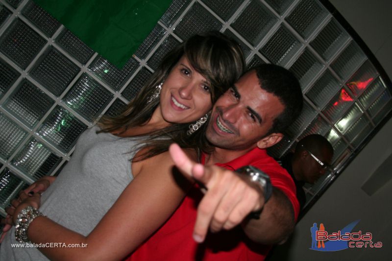 Balada: Fotos de domingo na 1 Galinhada Sertaneja na Plataforma do Choop - DF