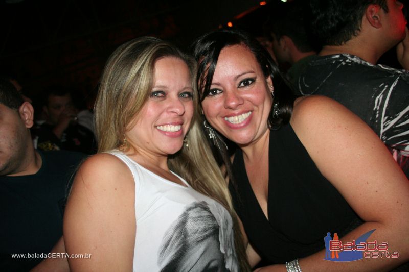 Balada: Fotos de Sexta na Plataforma do Choop na Cidade do Automovel - DF