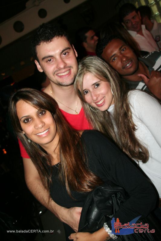 Balada: Fotos de Sexta na Plataforma do Choop na Cidade do Automovel - DF