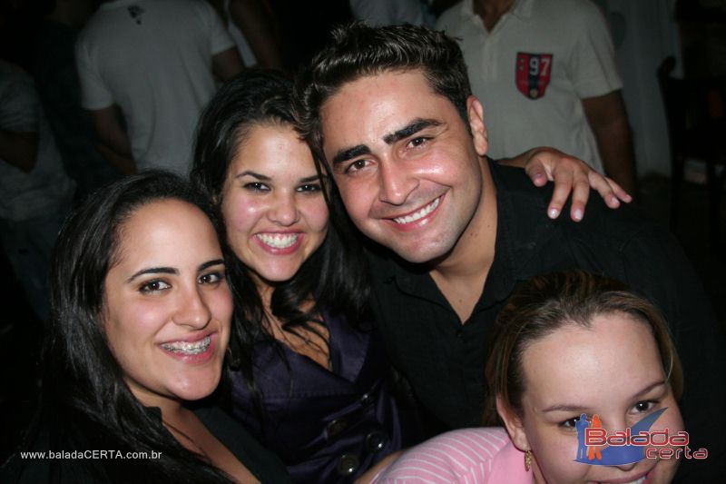 Balada: Fotos de Sexta na Plataforma do Choop na Cidade do Automovel - DF