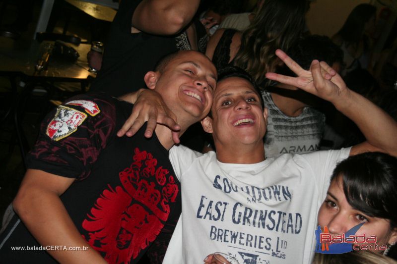 Balada: Fotos de Sexta na Plataforma do Choop na Cidade do Automovel - DF