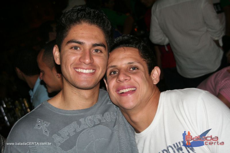 Balada: Fotos de Sexta na Plataforma do Choop na Cidade do Automovel - DF