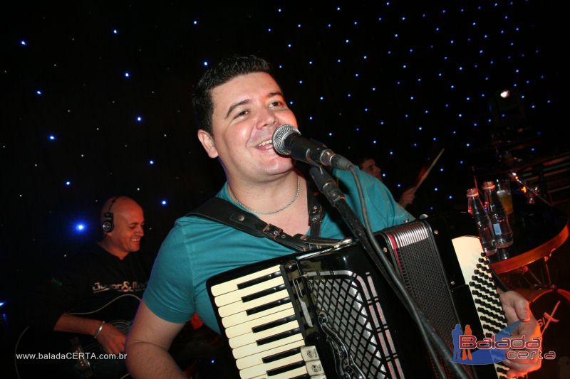 Balada: Fotos de Sexta na Plataforma do Choop na Cidade do Automovel - DF