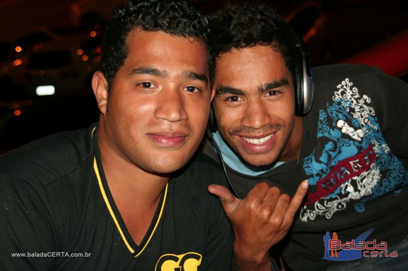 Balada: Fotos de Sexta na Plataforma do Choop na Cidade do Automovel - DF